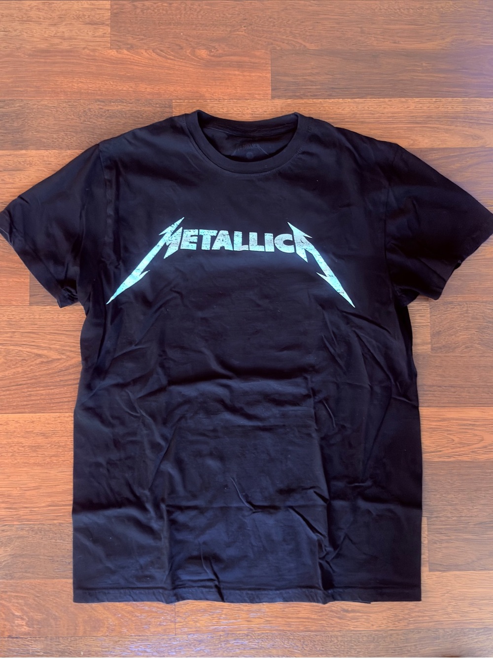Metallica Black Logo Tee - Large